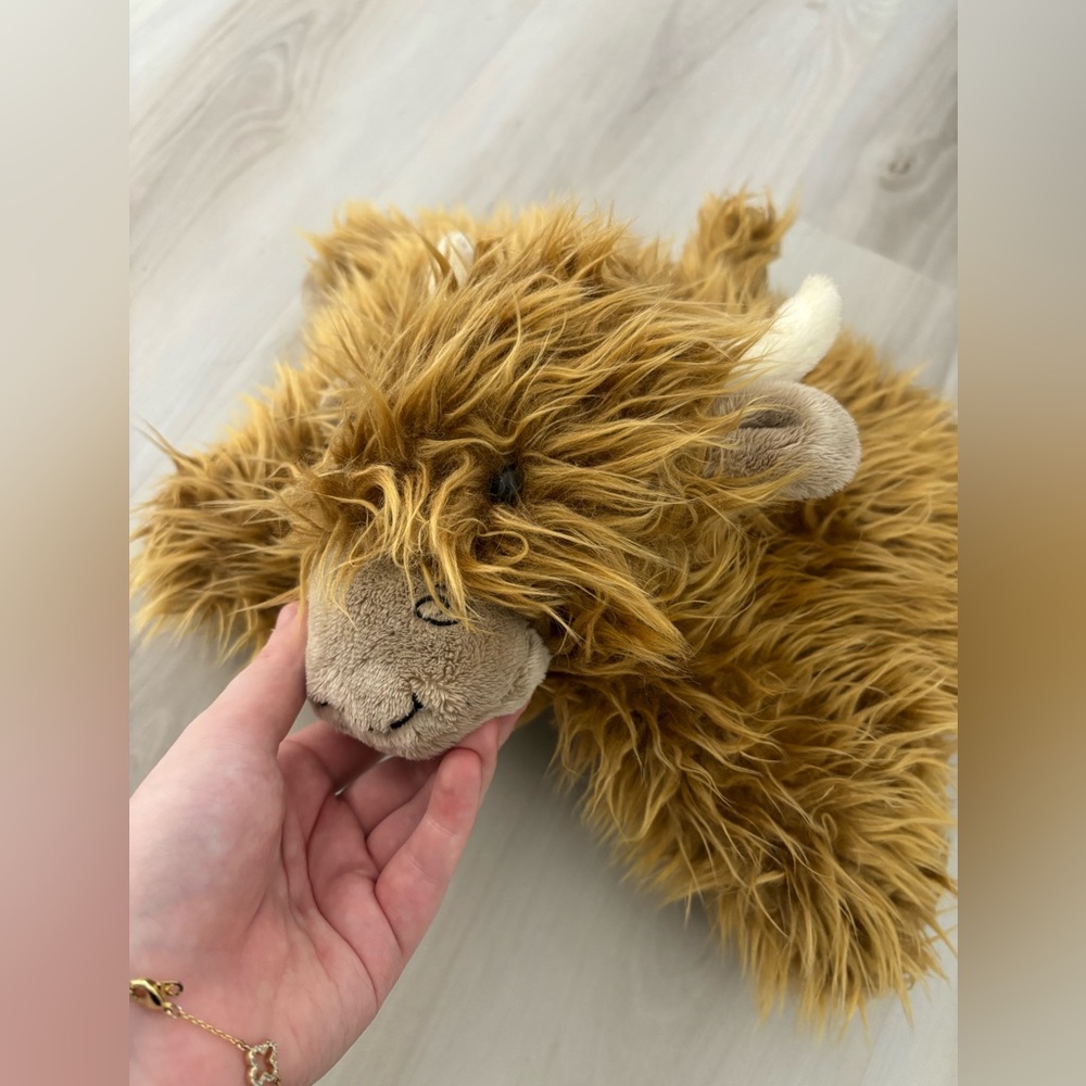 Jellycat Truffles Highland Cow Plush *Retired* - Picture 6 of 12